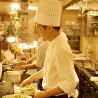 澳大利亞中西餐廚師、服務(wù)員
