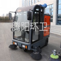 電動(dòng)掃地車(chē)有哪些清潔優(yōu)勢(shì)？