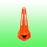 公路養(yǎng)護(hù)聲光警示路錐報(bào)警器生產(chǎn)廠(chǎng)家