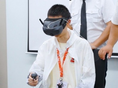 組裝+飆飛！蘇州三六六青少年FPV無人機研學(xué)營火熱招募中！